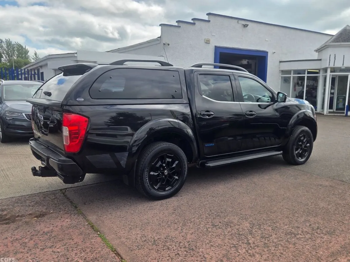 Nissan Navara Pick Up, Diesel, 2022, Black