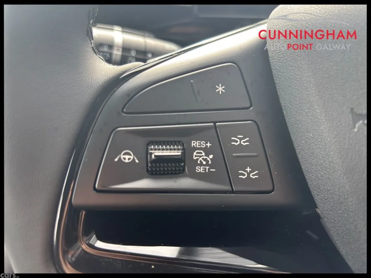 BYD SEALION 5 MPV, Petrol Plug-in Hybrid, 2027, Blue
