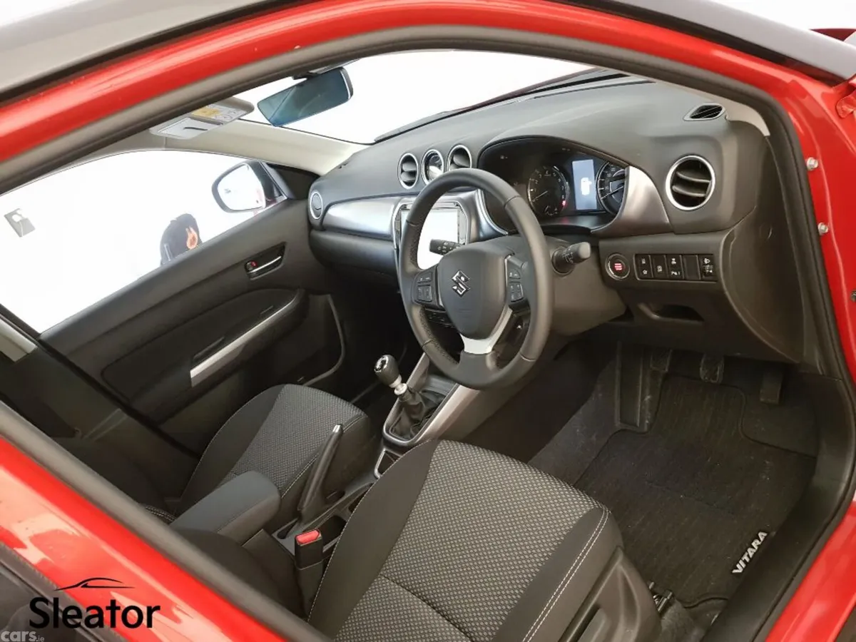 Suzuki Vitara SUV, Petrol Hybrid, 2027, Red