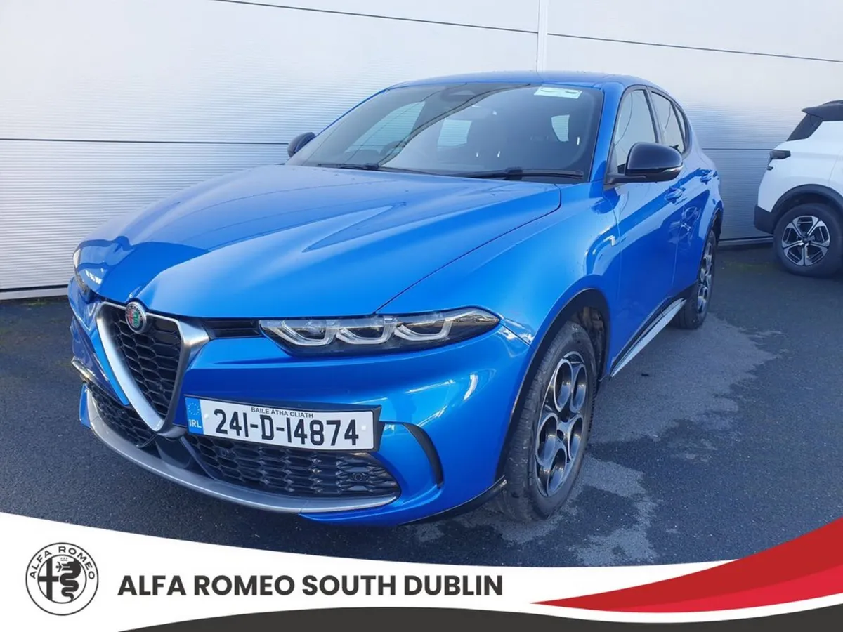 Alfa Romeo Tonale Hatchback, Petrol, 2024, Blue