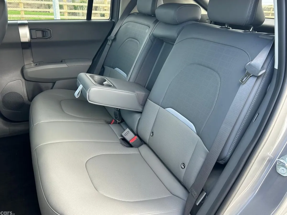 Kia EV3 SUV, Electric, 2027, Grey