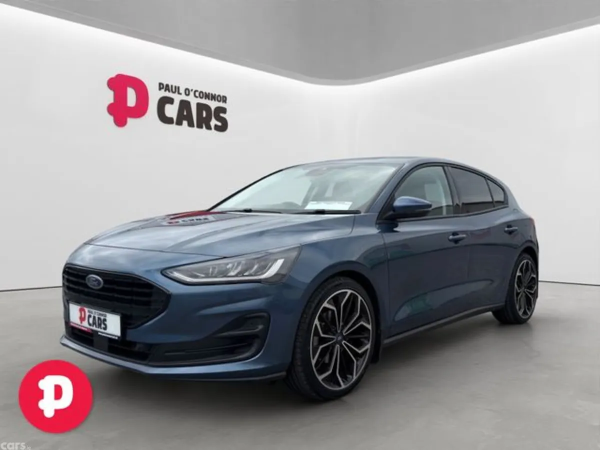 Ford Focus Hatchback, Diesel, 2023, Blue