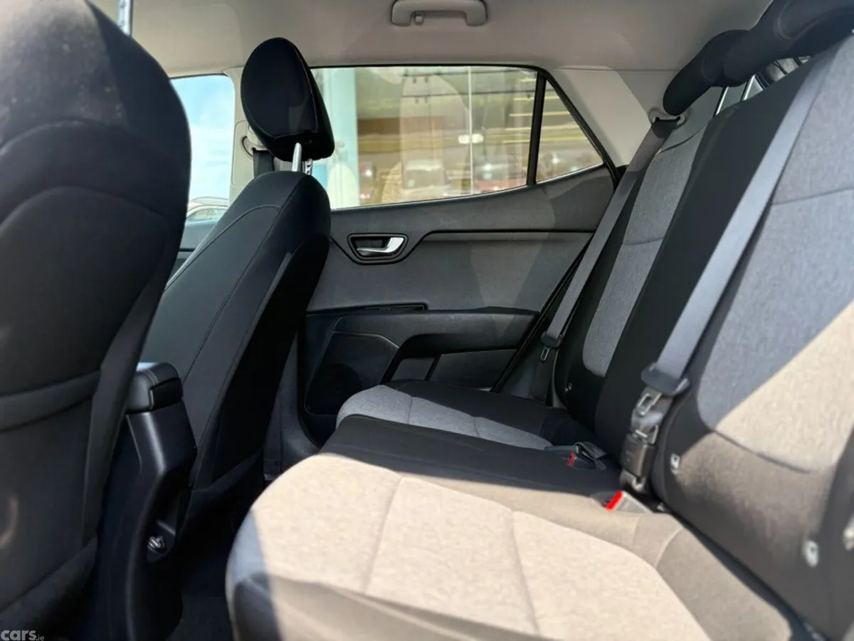 Kia Stonic Hatchback, Petrol, 2024, Grey