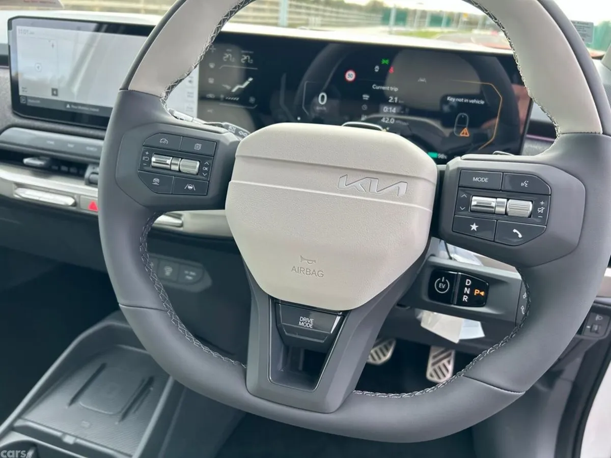 Kia EV3 SUV, Electric, 2027, White