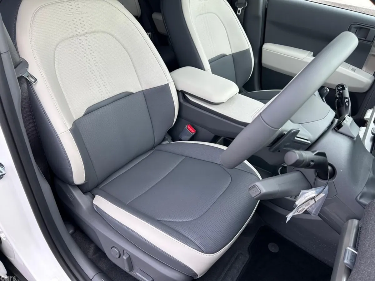 Kia EV3 SUV, Electric, 2027, White