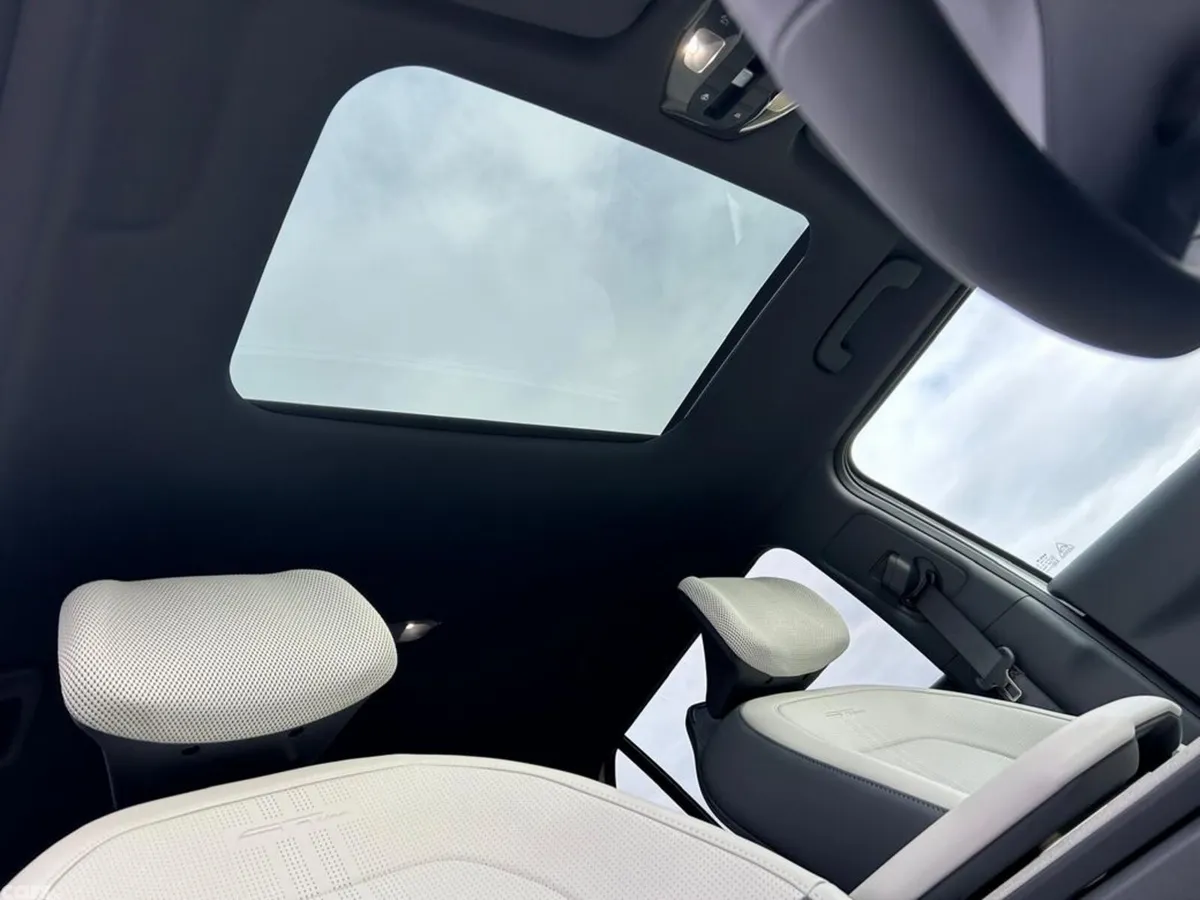 Kia EV3 SUV, Electric, 2027, White