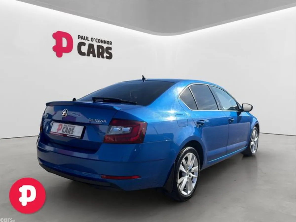 Skoda Octavia Saloon, Diesel, 2020, Blue