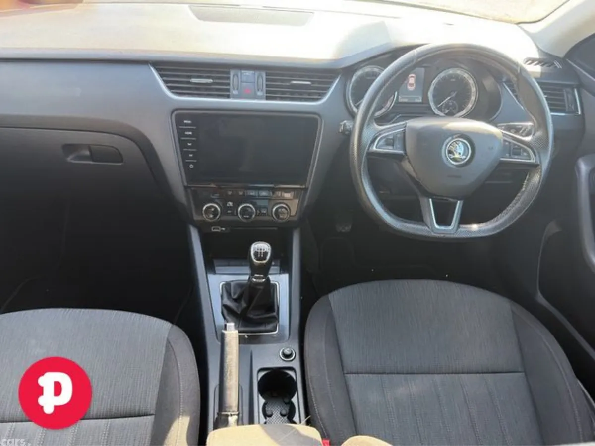 Skoda Octavia Saloon, Diesel, 2020, Blue