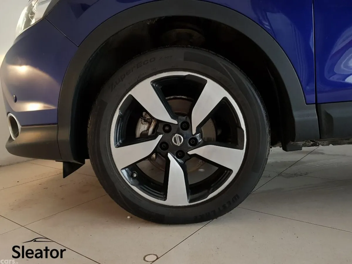 Nissan Qashqai Hatchback, Diesel, 2016, Blue