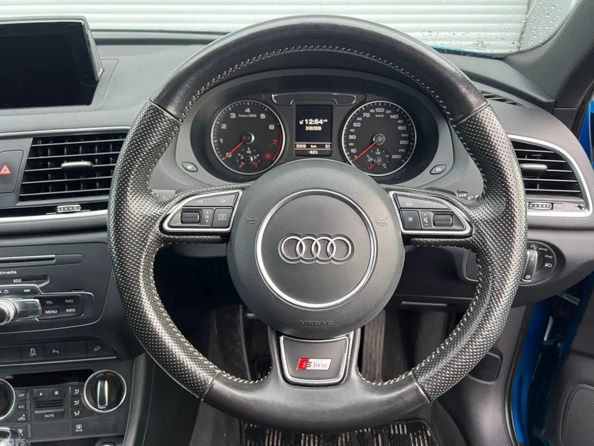 Audi Q3 SUV, Petrol, 2016, Blue