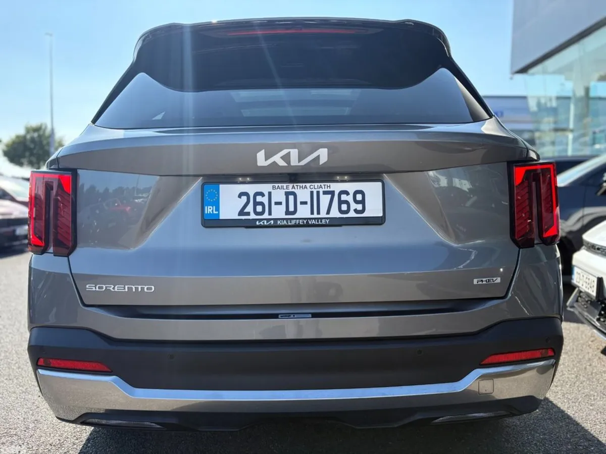 Kia Sorento SUV, Petrol Plug-in Hybrid, 2026, Grey