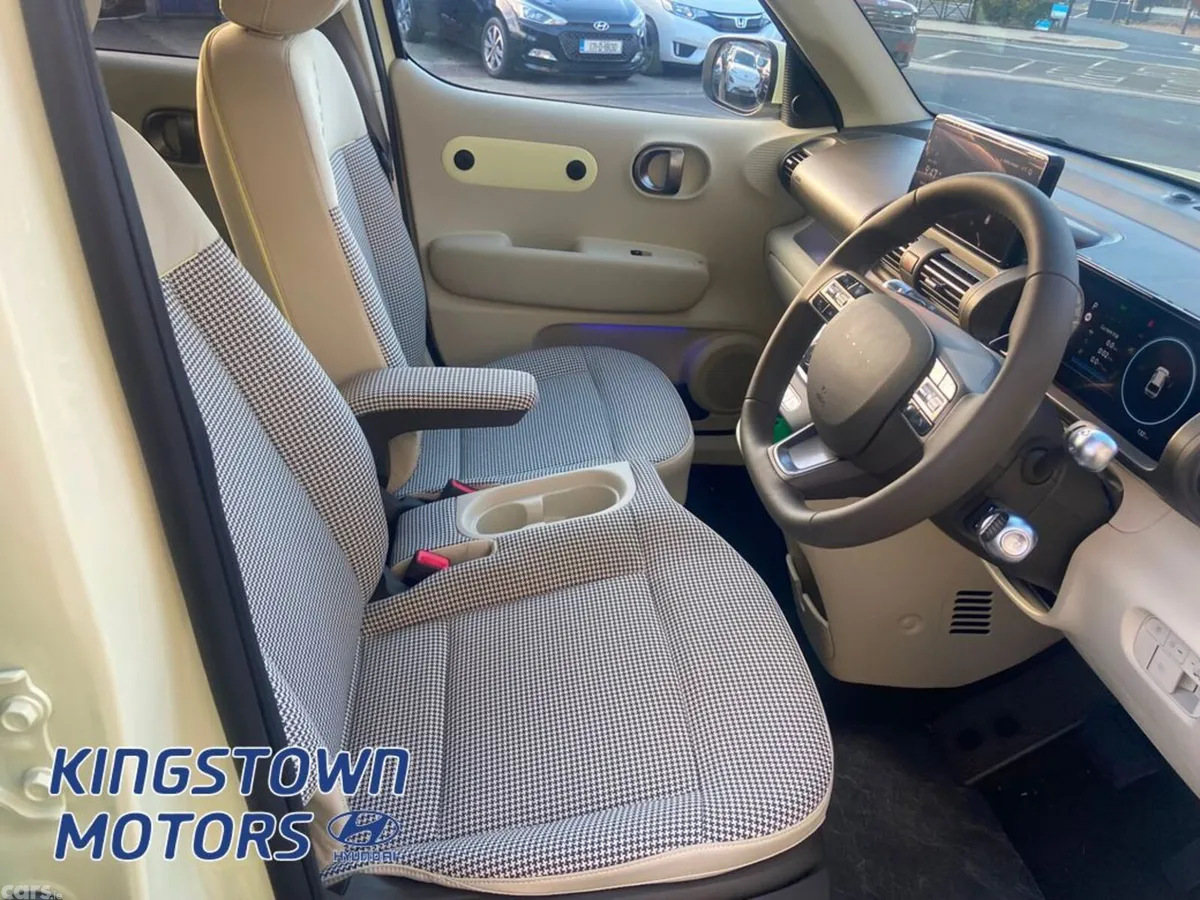 Hyundai INSTER Hatchback, Electric, 2026, Silver