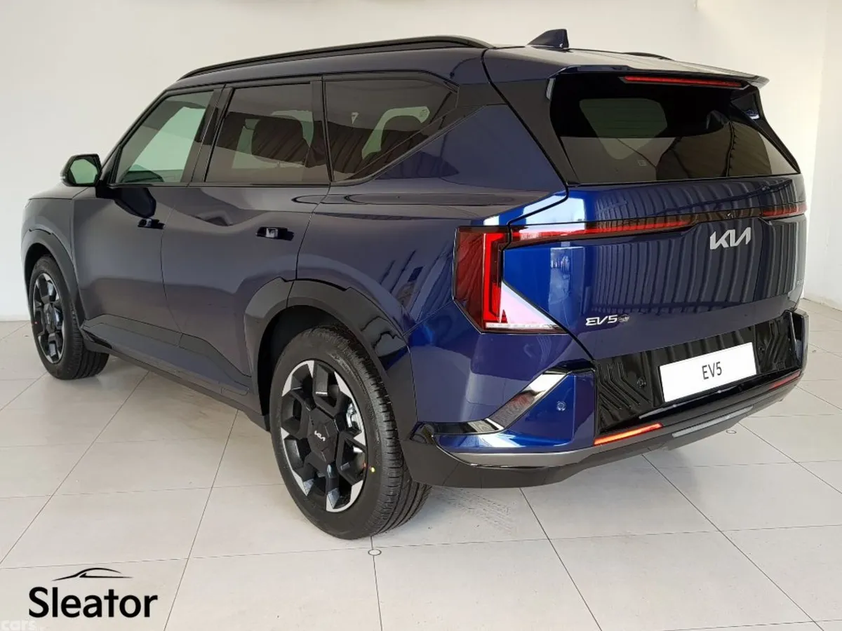Kia EV5 SUV, Electric, 2026, Blue