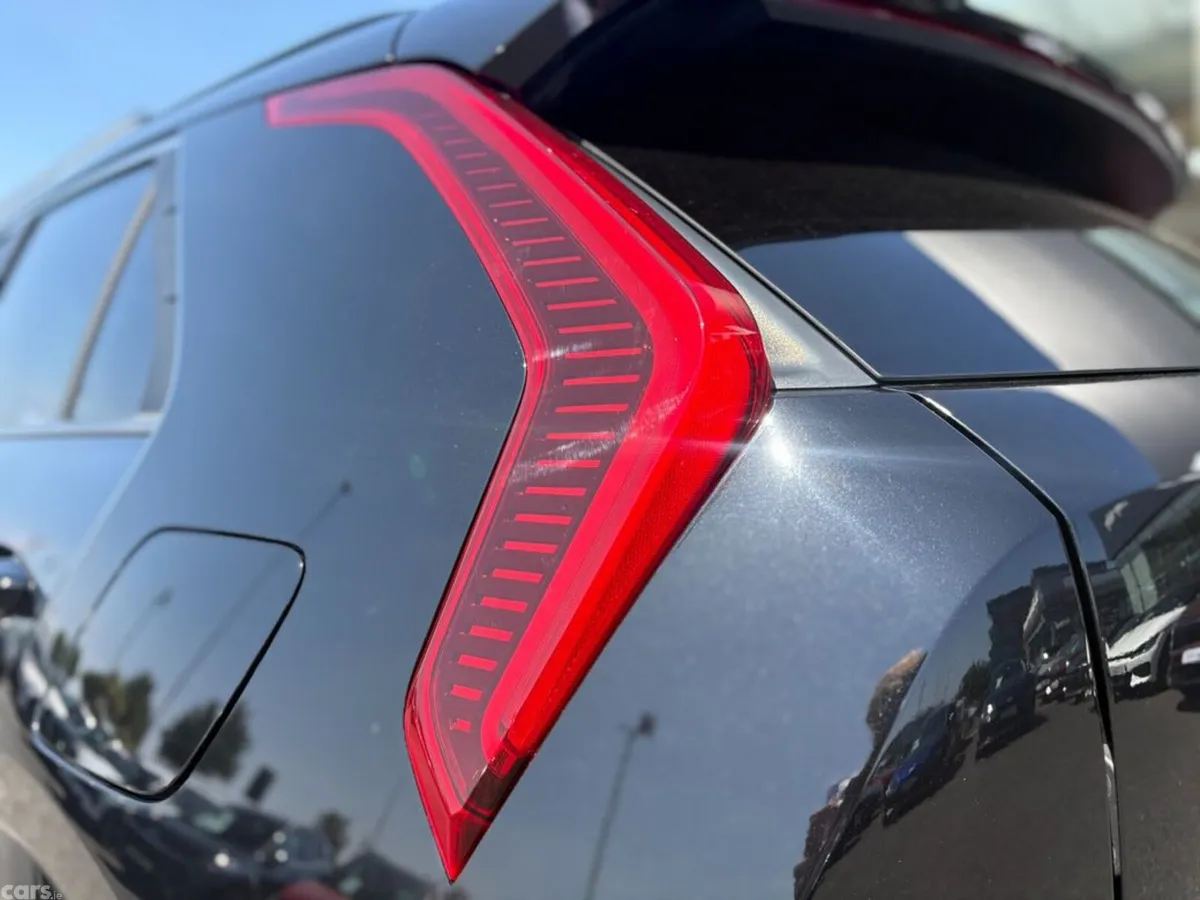 Kia Niro Estate, Petrol Hybrid, 2023, Black