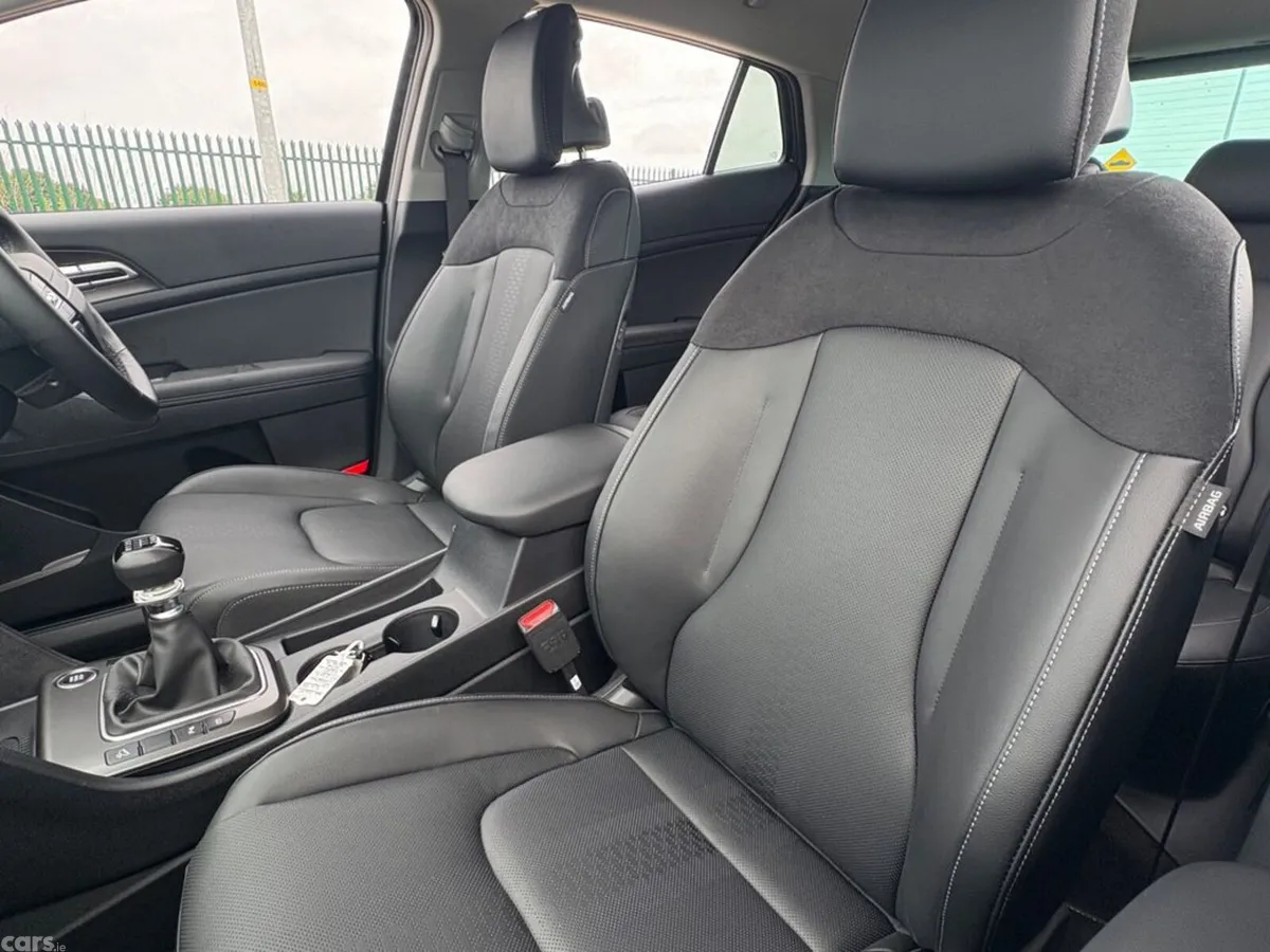 Kia Sportage SUV, Diesel, 2027, Black