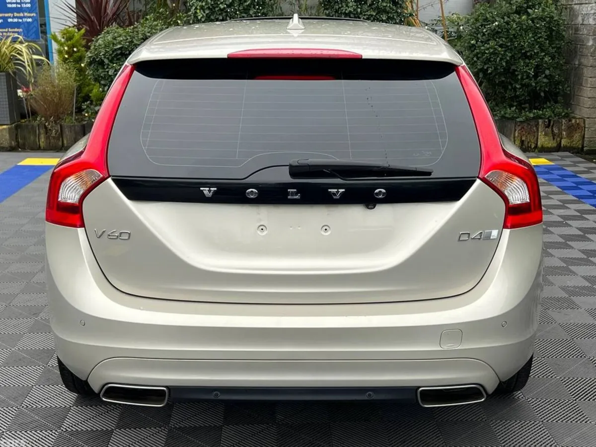 Volvo V60 Estate, Diesel, 2017, Gold