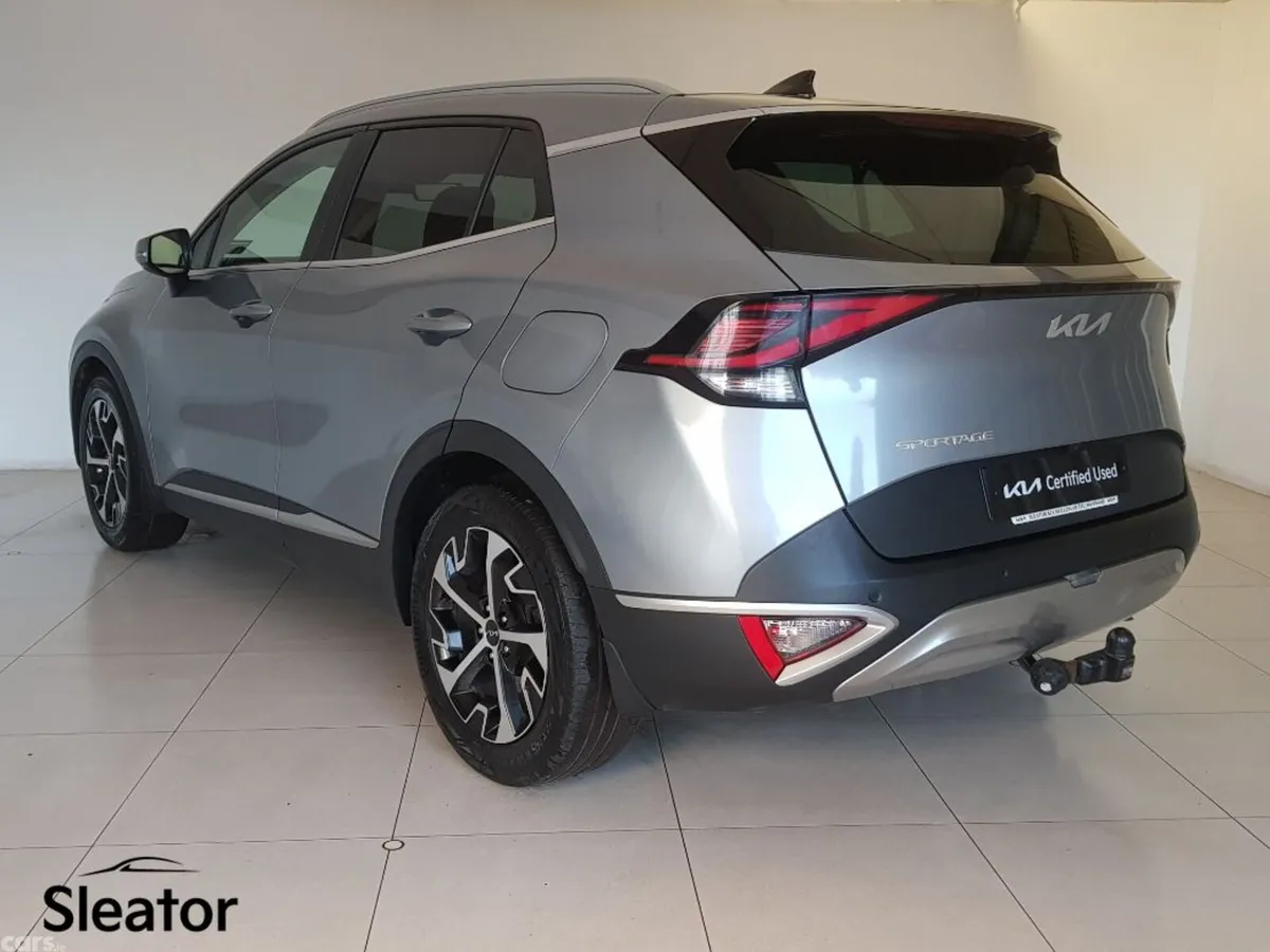 Kia Sportage MPV, Diesel, 2024, Grey
