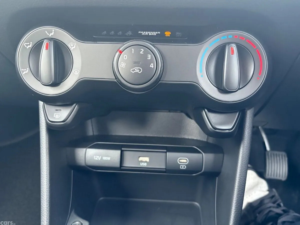 Kia Picanto Hatchback, Petrol, 2027, Silver