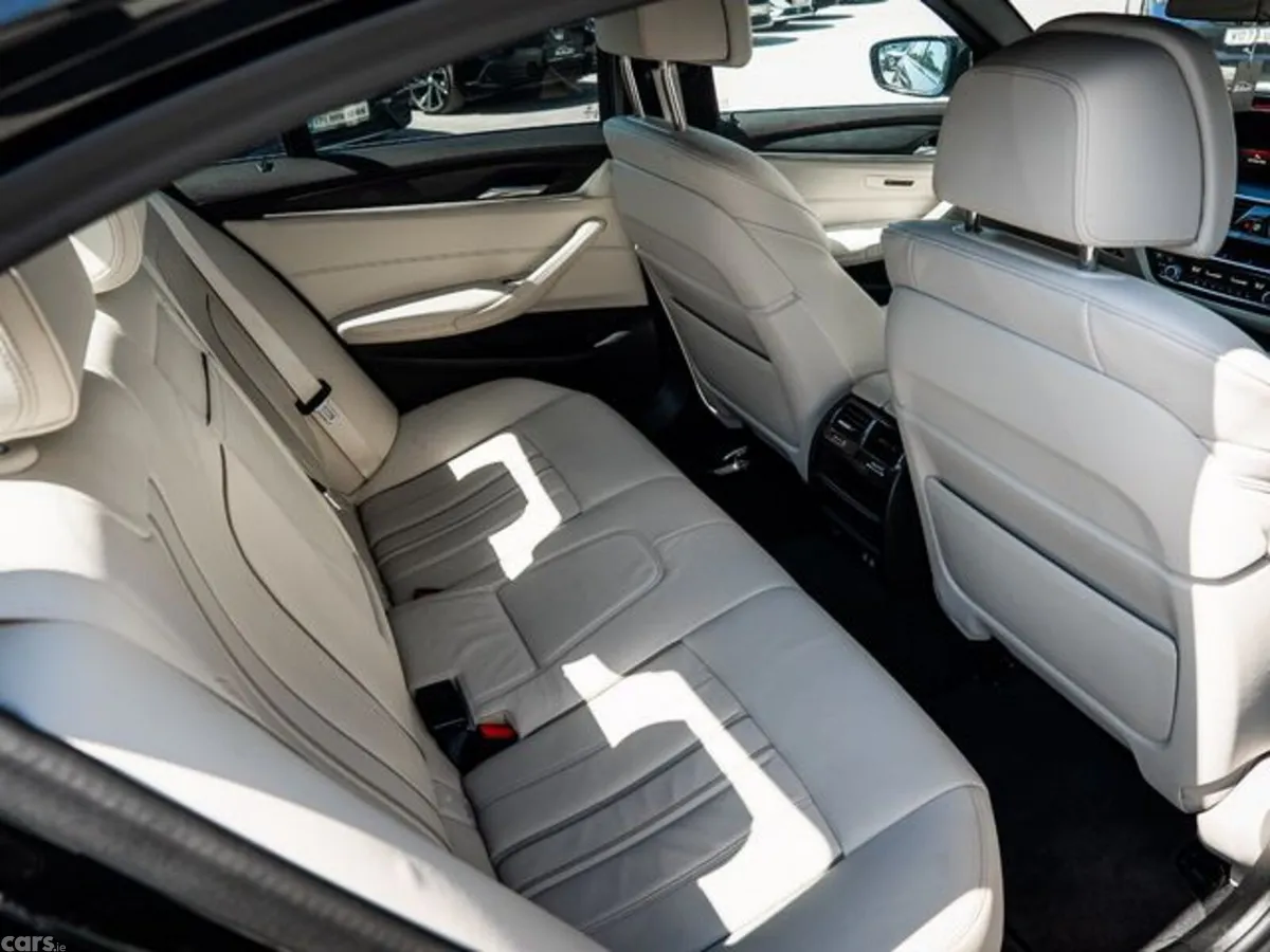 BMW 5-Series Saloon, Petrol Plug-in Hybrid, 2021, Black