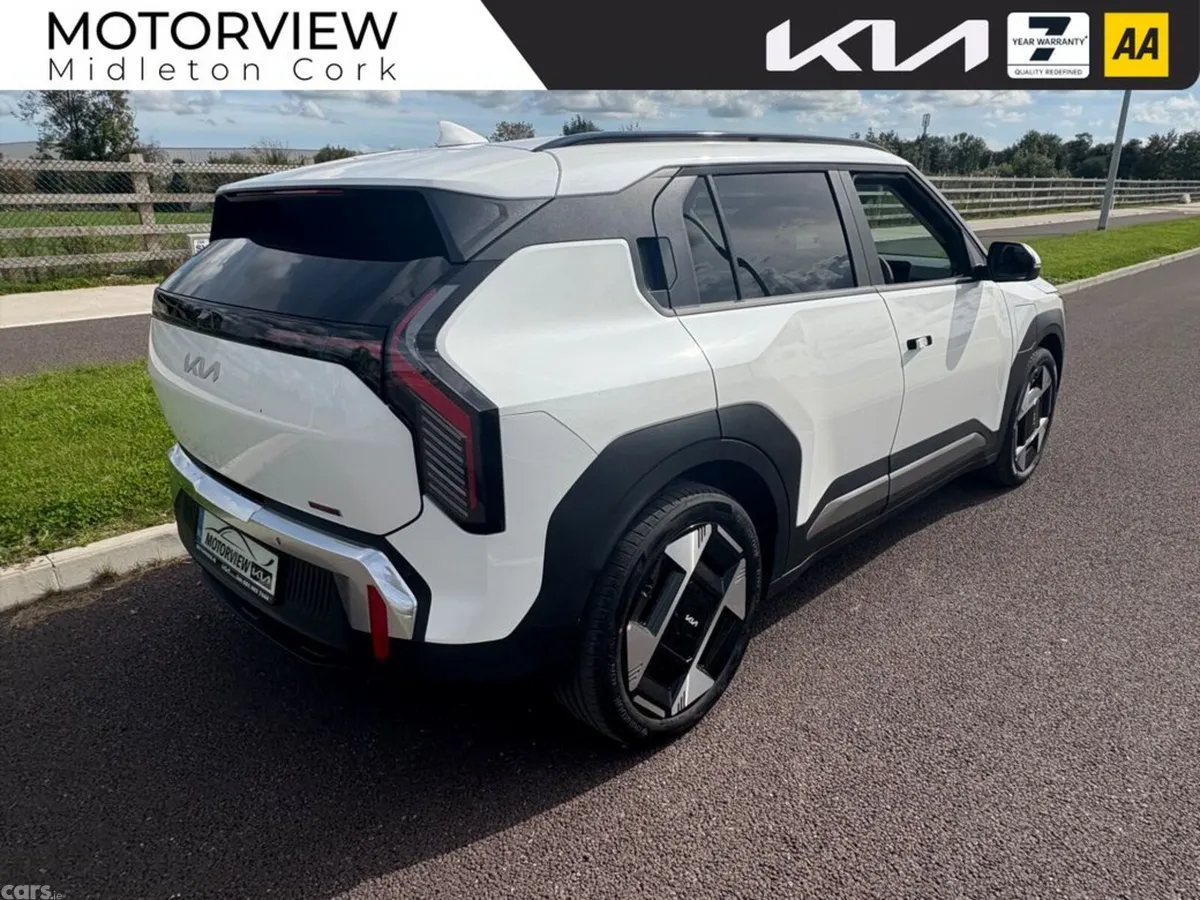 Kia EV3 SUV, Electric, 2027, White