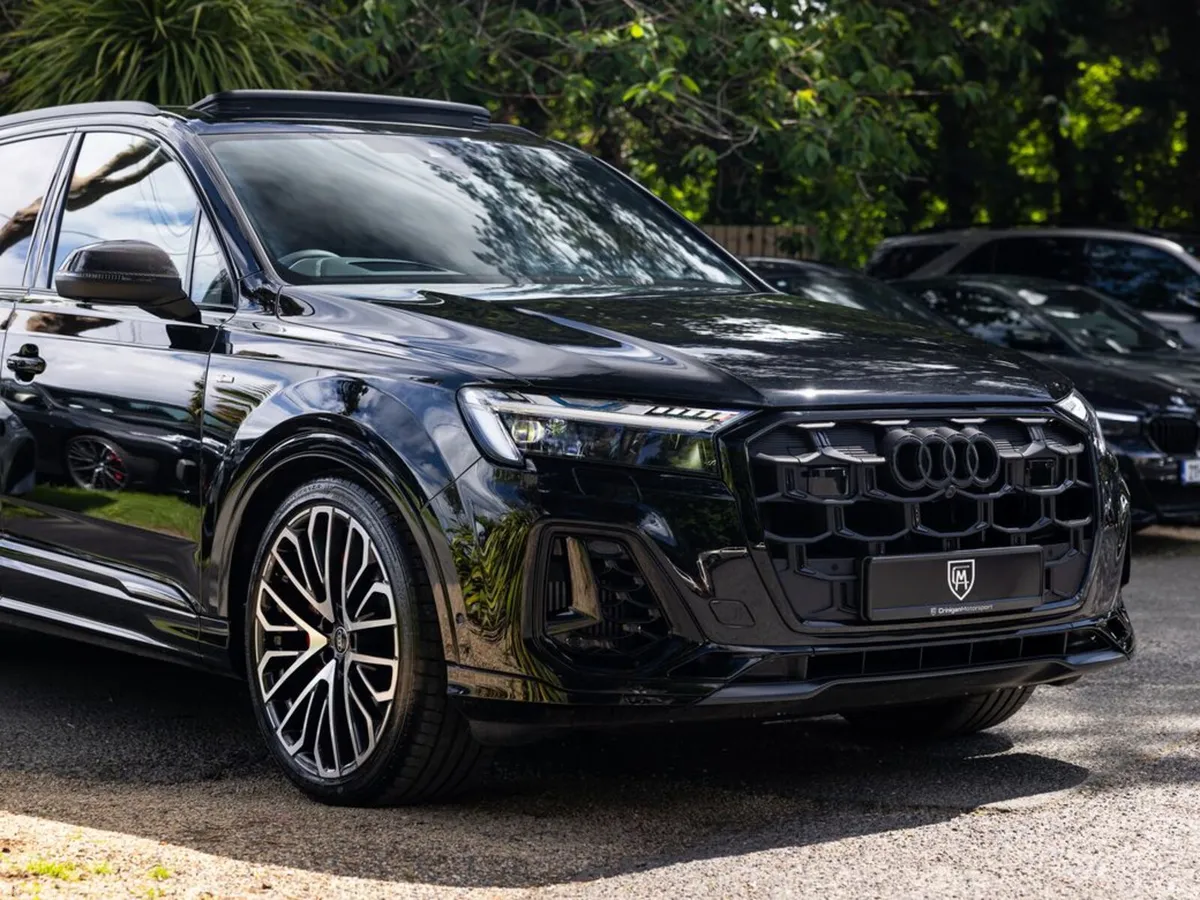 Audi Q7 SUV, Petrol Plug-in Hybrid, 2026, Black