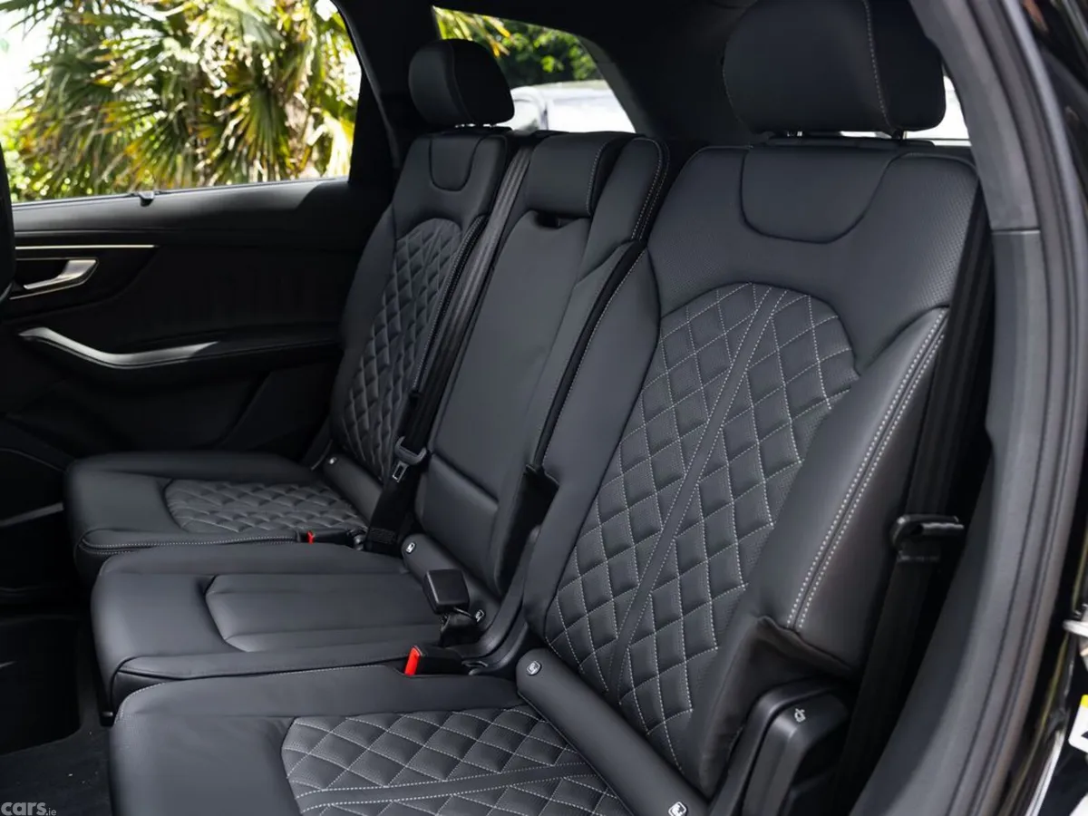 Audi Q7 SUV, Petrol Plug-in Hybrid, 2026, Black