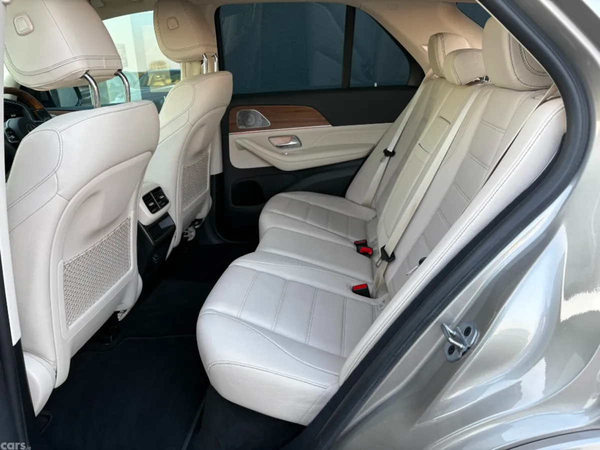 Mercedes-Benz GLE SUV, Diesel Plug-in Hybrid, 2022, Silver