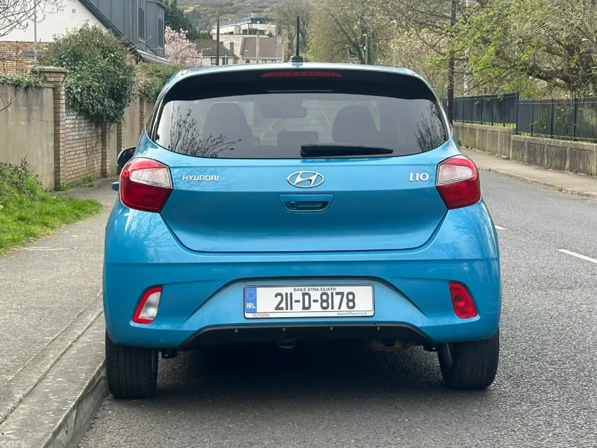 Hyundai i10 Hatchback, Petrol, 2021, Blue