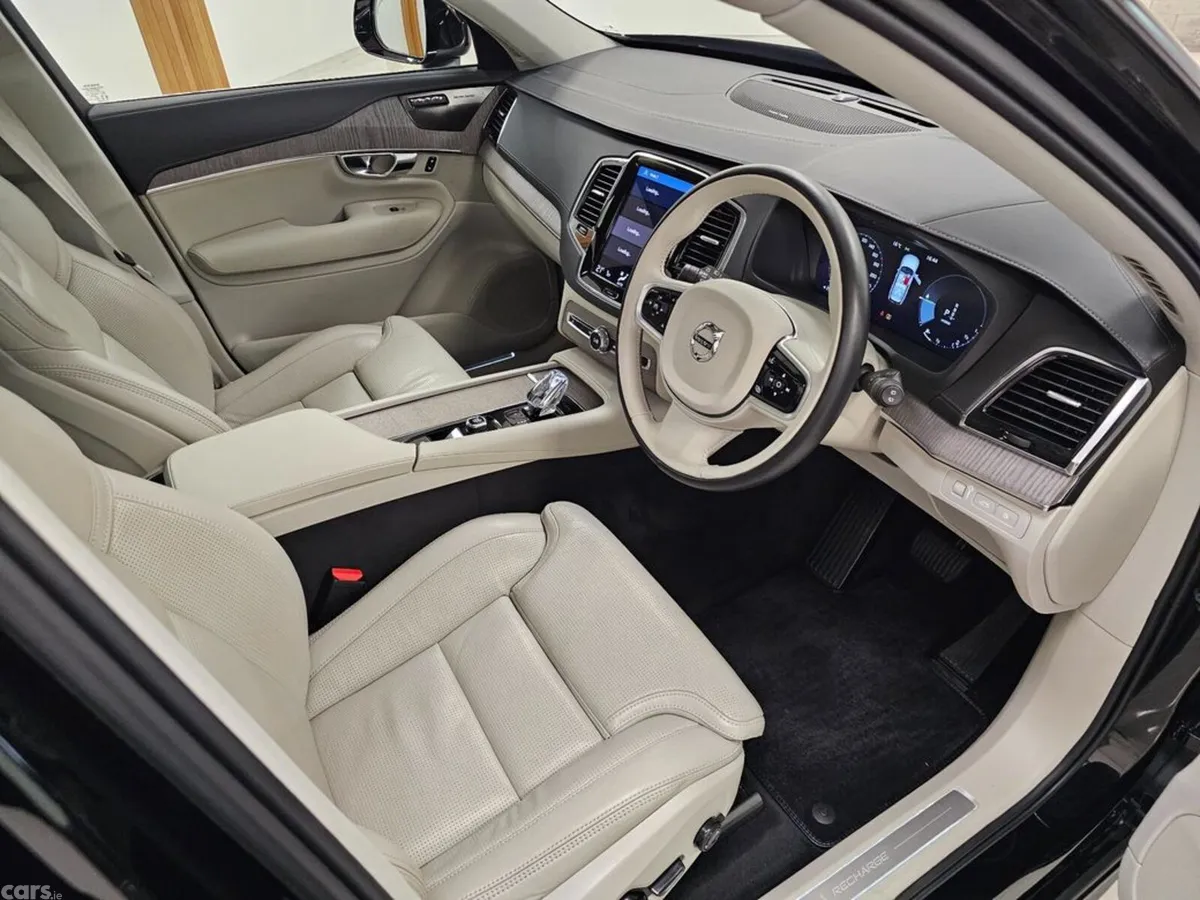 Volvo XC90 Estate, Petrol Plug-in Hybrid, 2022, Black
