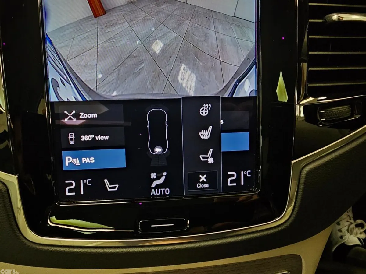 Volvo XC90 Estate, Petrol Plug-in Hybrid, 2022, Black