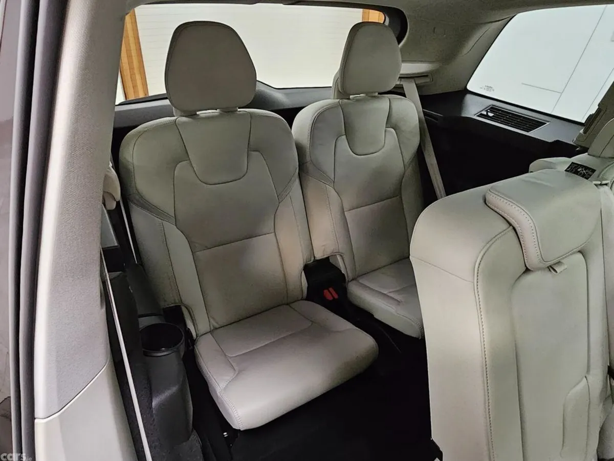 Volvo XC90 Estate, Petrol Plug-in Hybrid, 2022, Black
