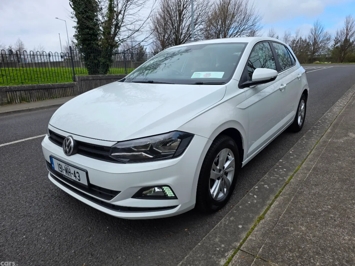 Volkswagen Polo Hatchback, Petrol, 2019, White