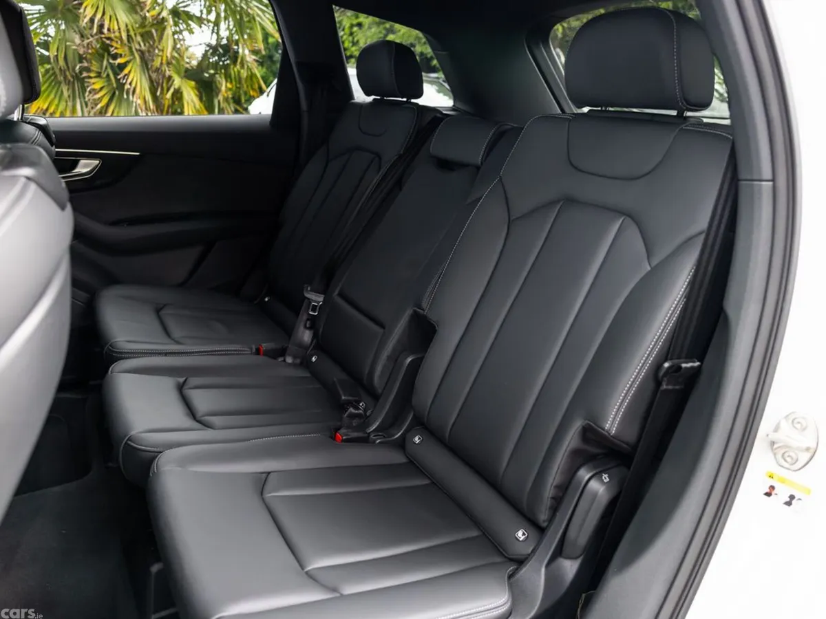 Audi Q7 SUV, Petrol Plug-in Hybrid, 2026, White