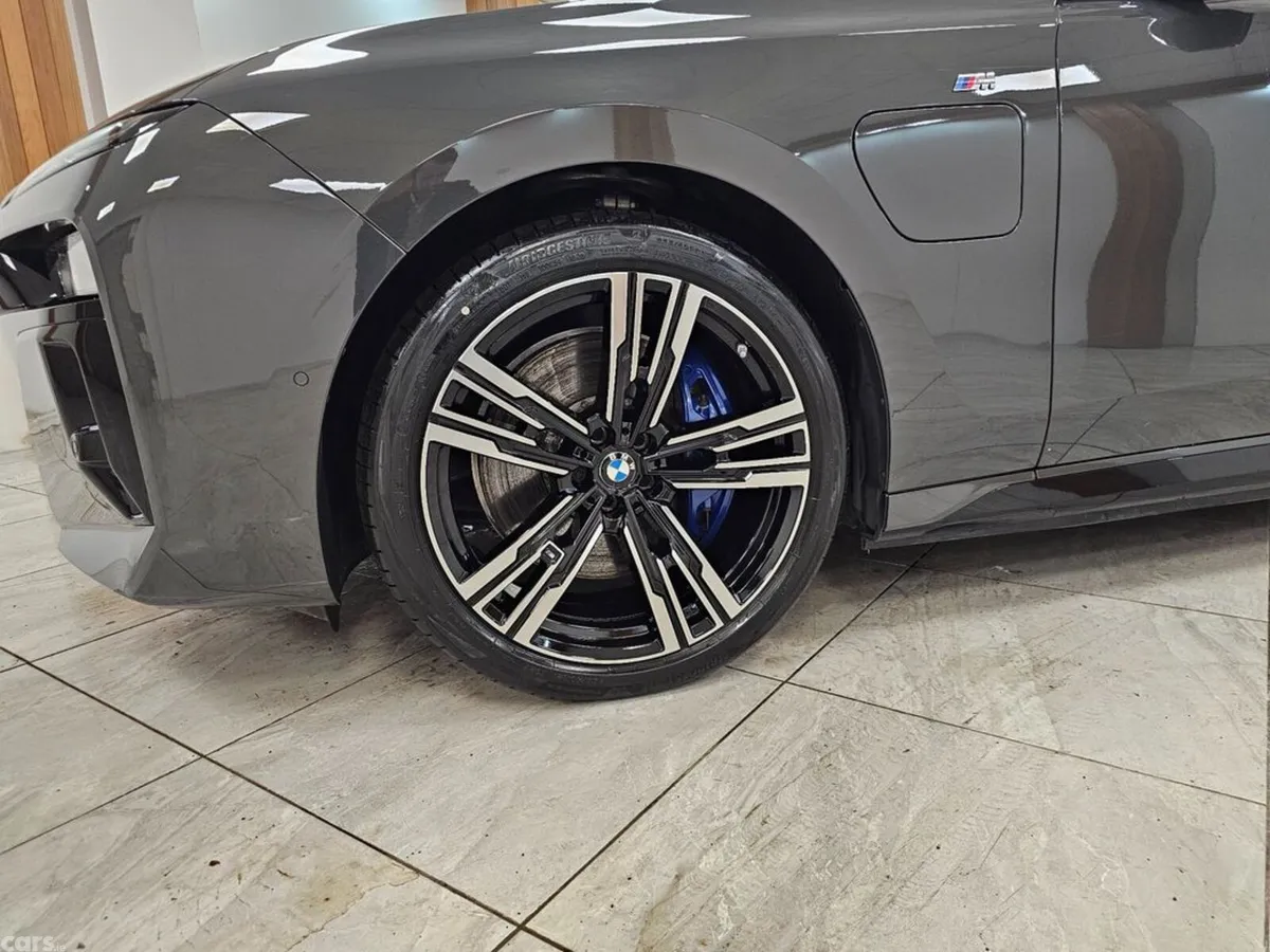 BMW 7-Series Saloon, Petrol Plug-in Hybrid, 2023, Grey