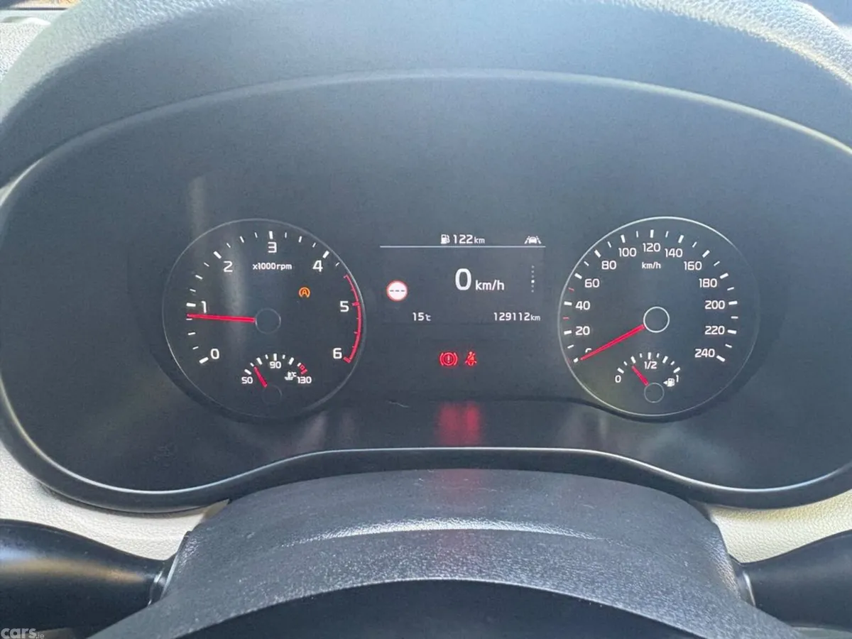 Kia Sportage SUV, Diesel Hybrid, 2021, White