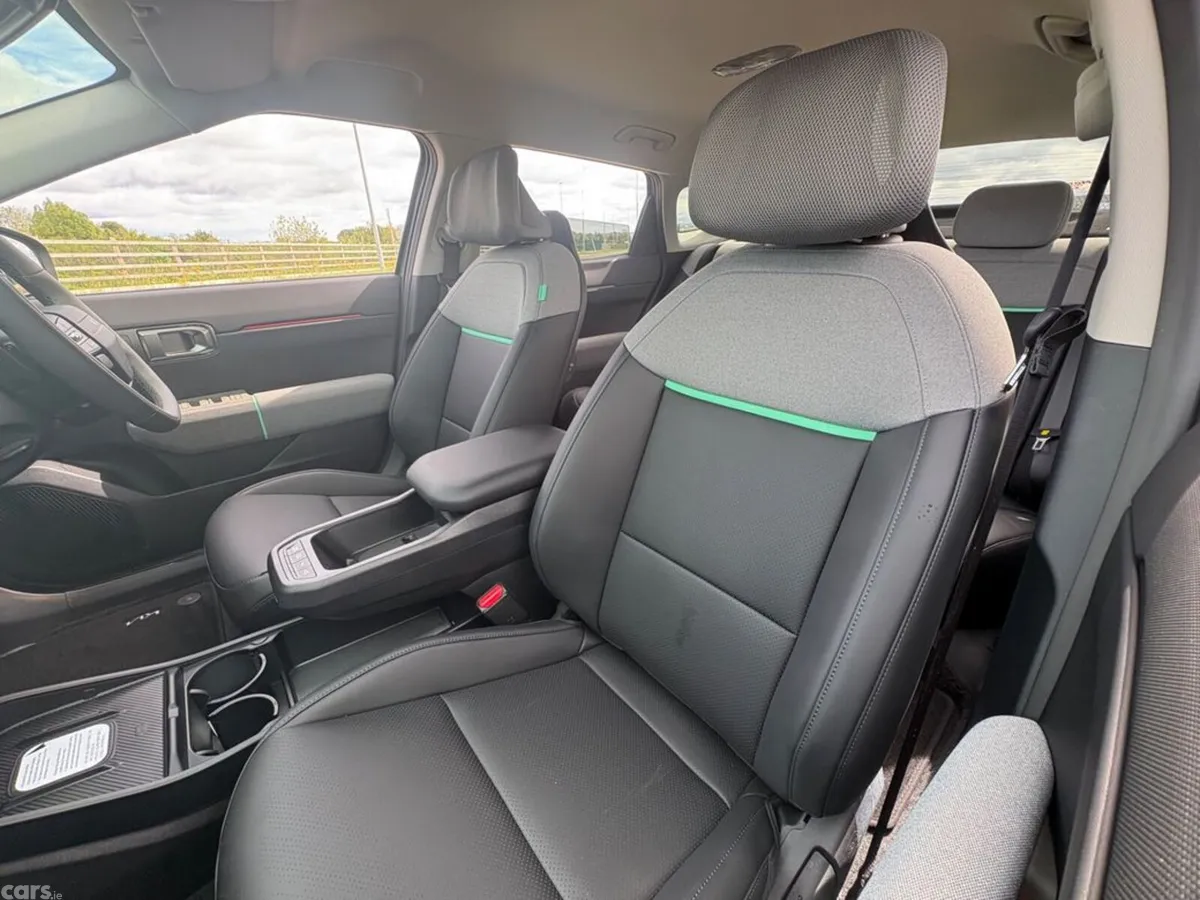 Kia EV4 Saloon, Electric, 2027, Grey