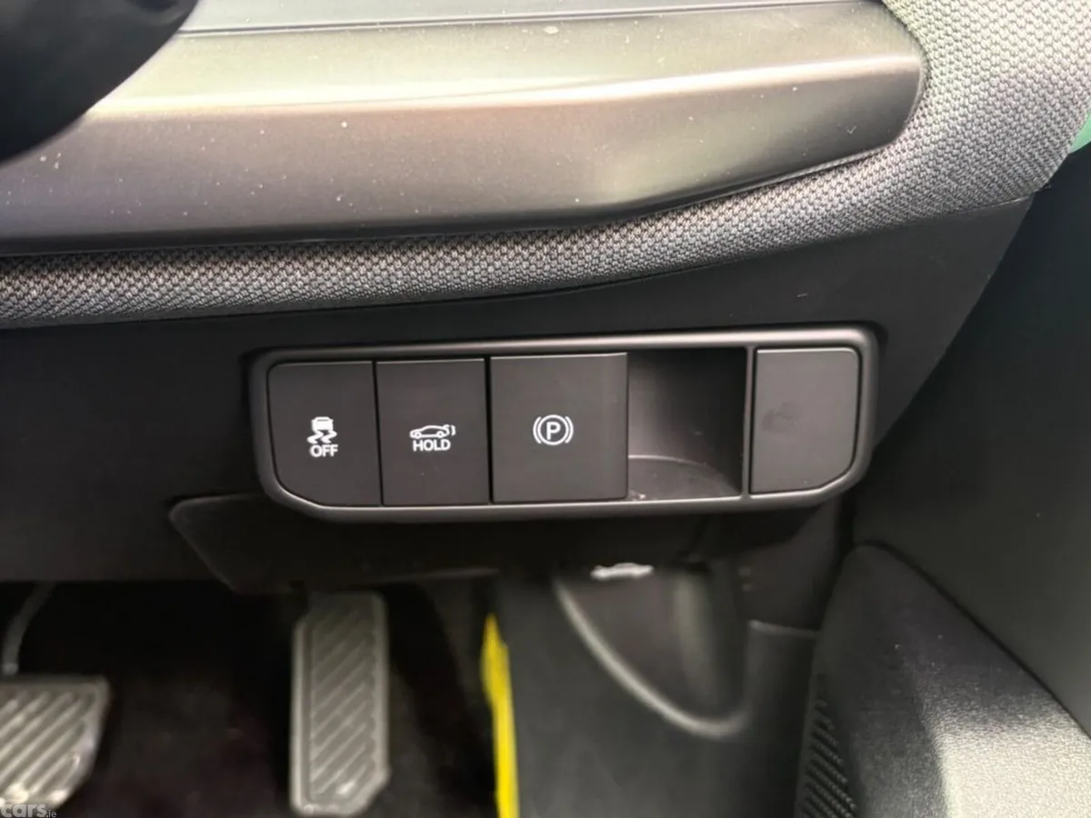 Kia EV4 Saloon, Electric, 2027, Grey