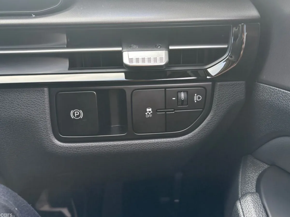 Kia Sportage SUV, Diesel, 2027, Red