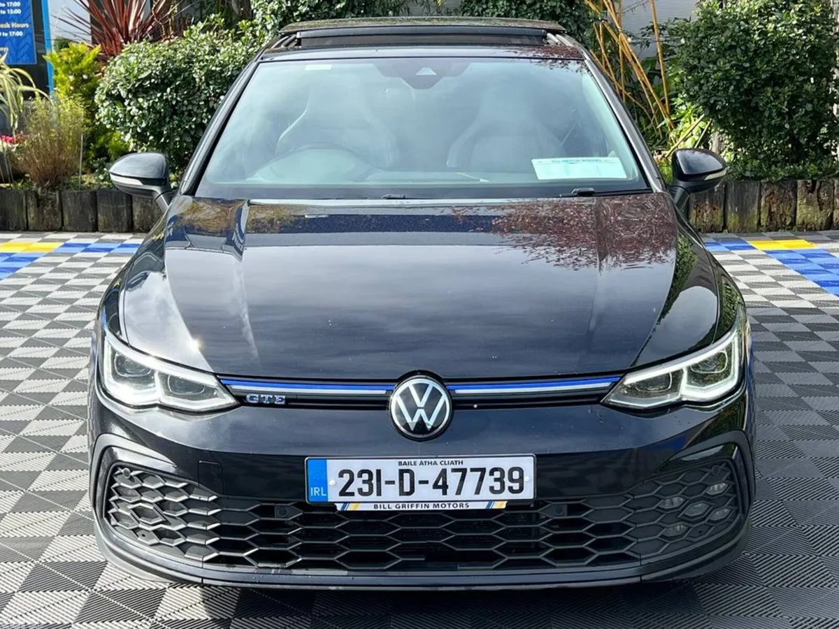 Volkswagen Golf Hatchback, Petrol Plug-in Hybrid, 2023, Black