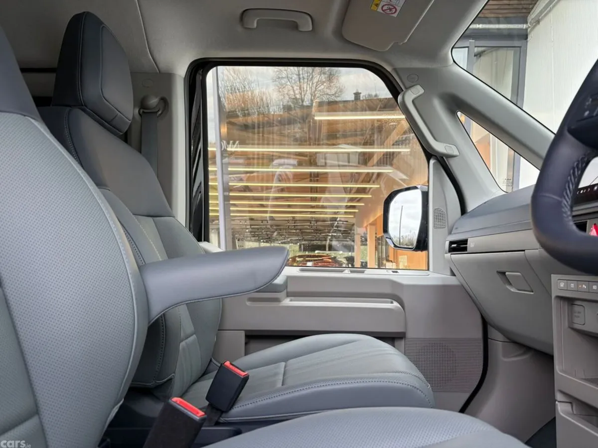 Kia PV5 Van, Electric, 2027, Black