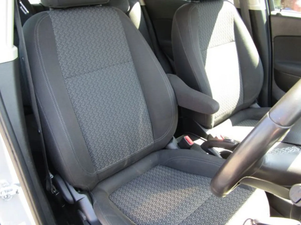Vauxhall Mokka Hatchback, Petrol, 2019, Silver