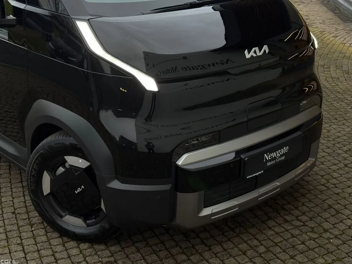 Kia PV5 Van, Electric, 2027, Black