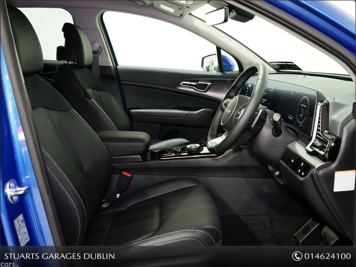 Kia Sportage SUV, Petrol Plug-in Hybrid, 2027, Blue