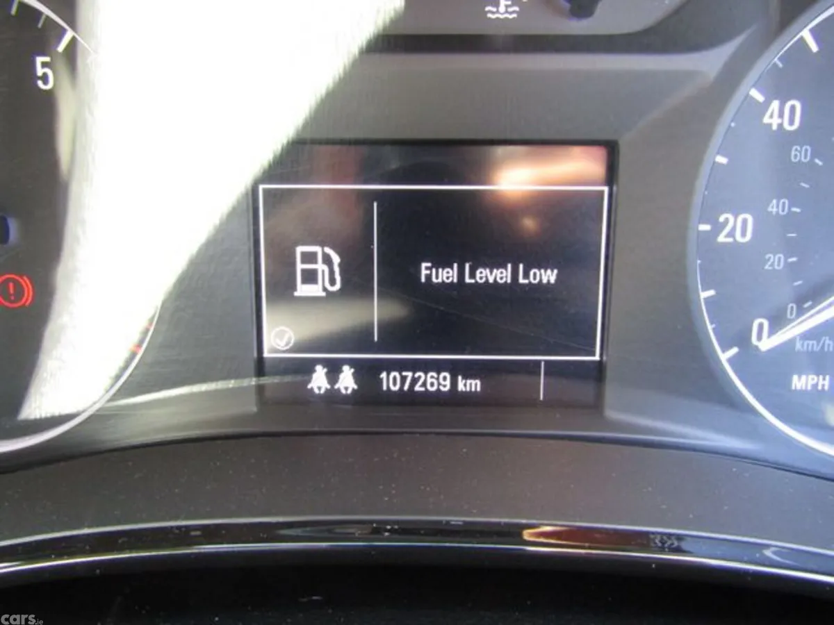 Vauxhall Mokka Hatchback, Petrol, 2019, Silver