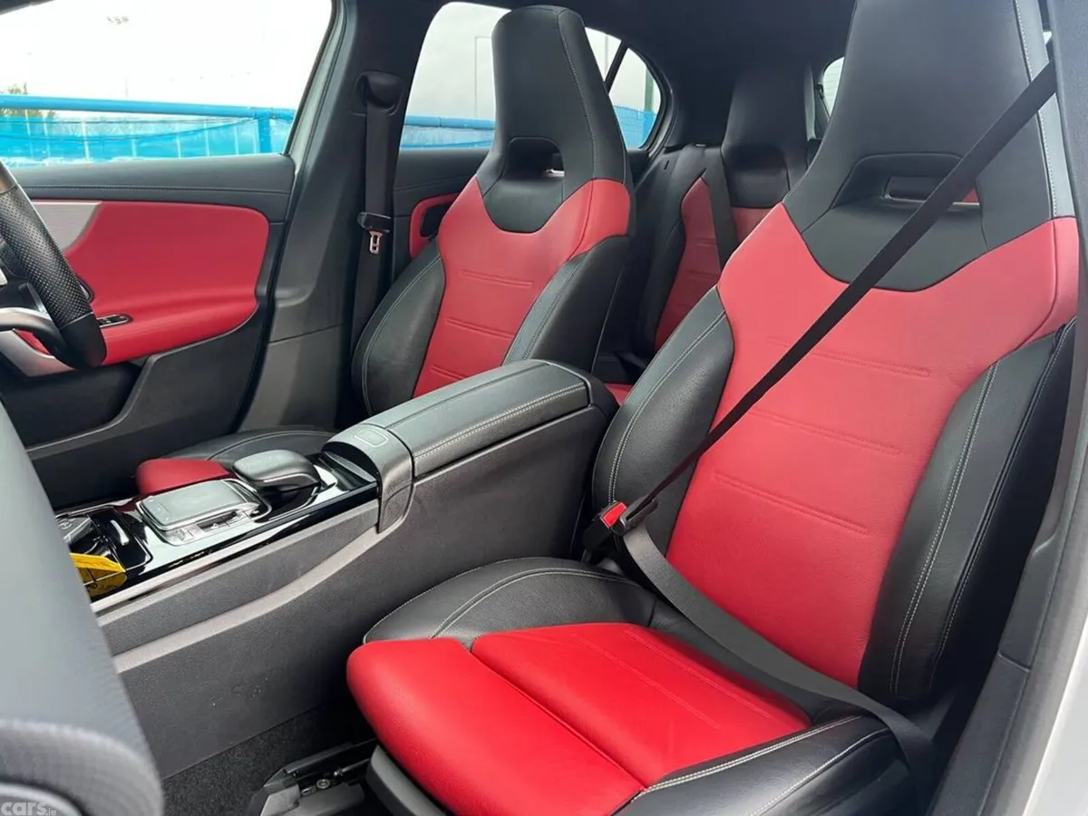 Mercedes-Benz A-Class Hatchback, Diesel, 2019, Silver