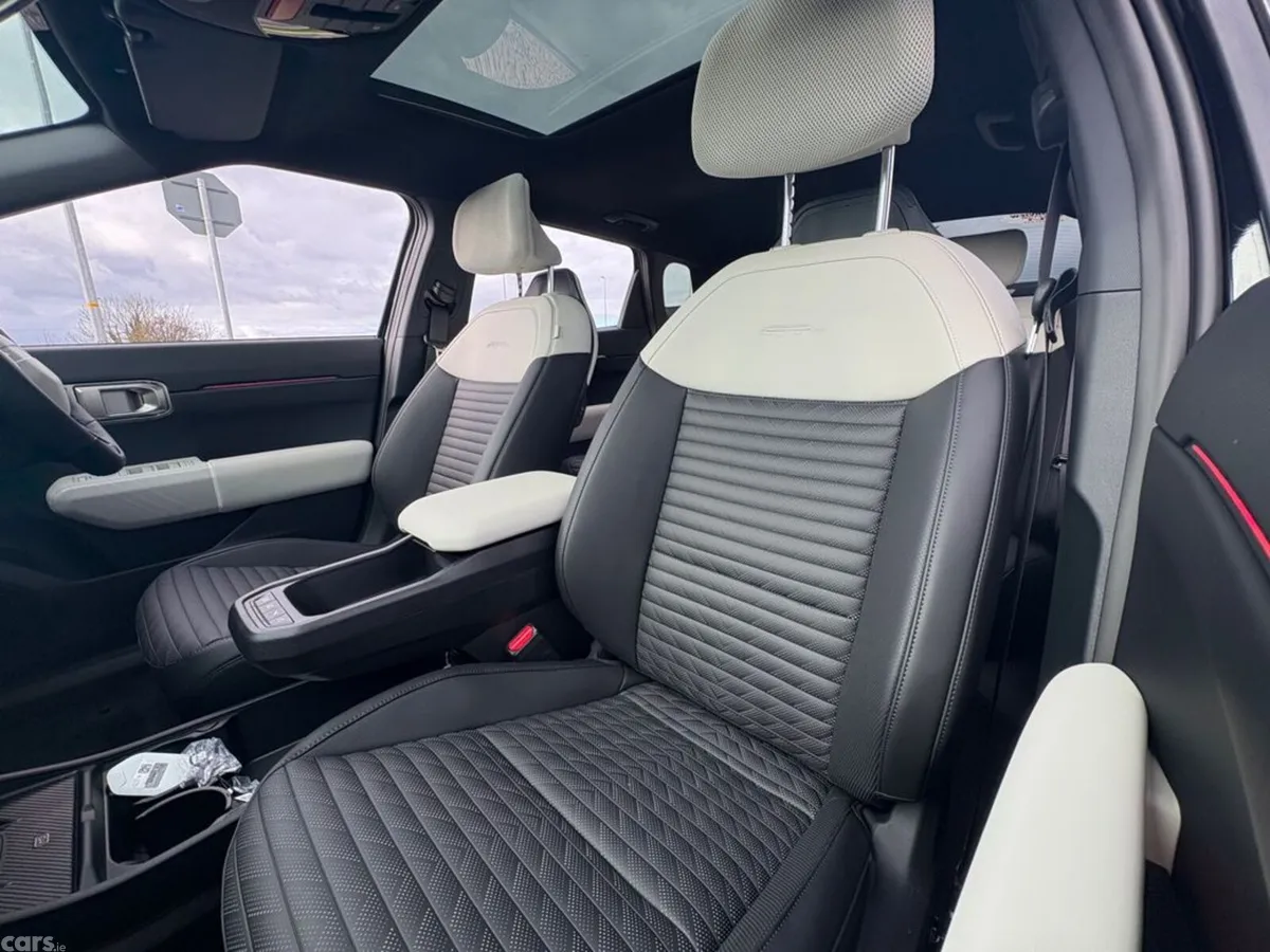 Kia EV4 Saloon, Electric, 2027, Black