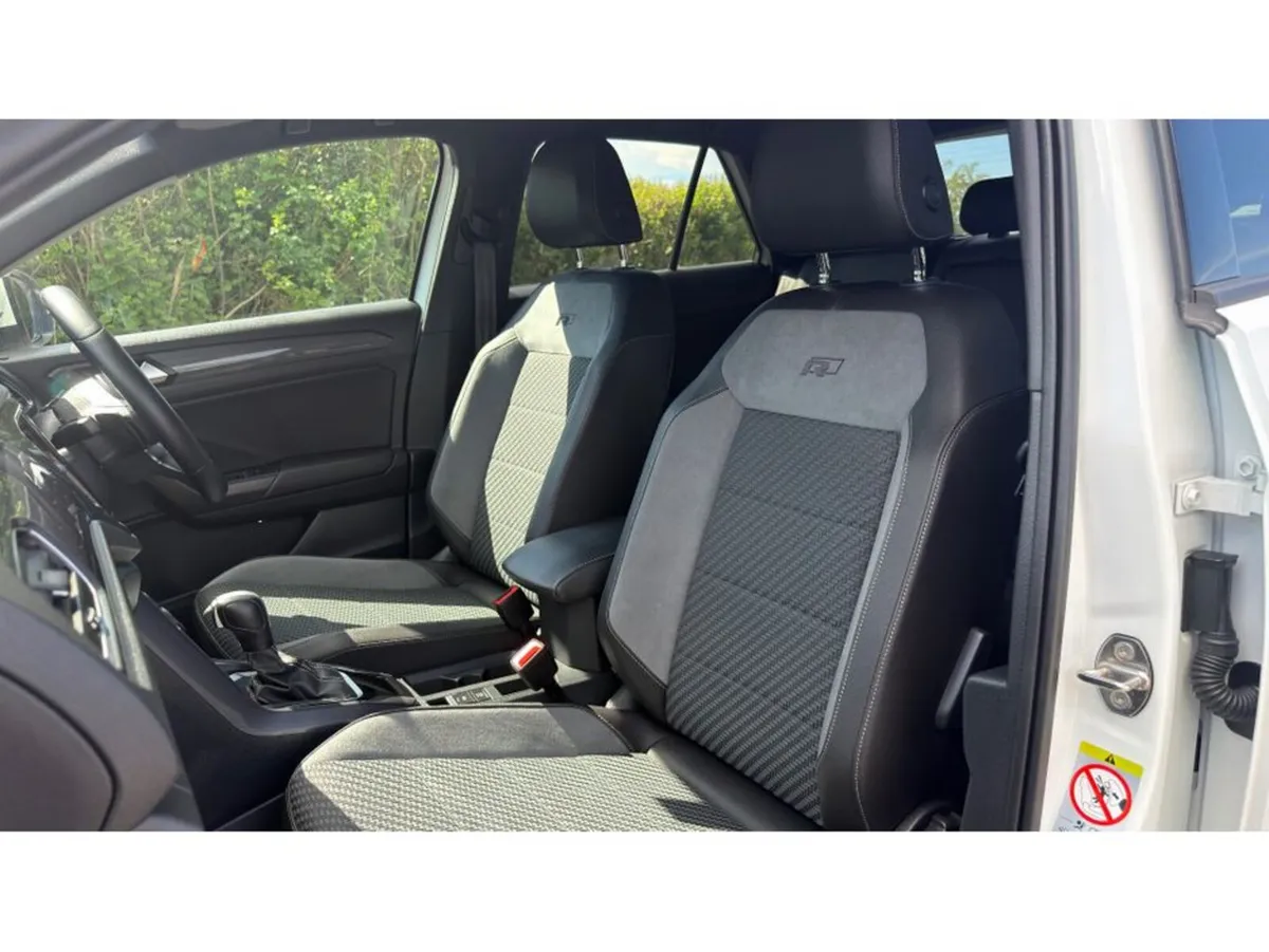 Volkswagen T-Roc SUV, Diesel, 2021, White