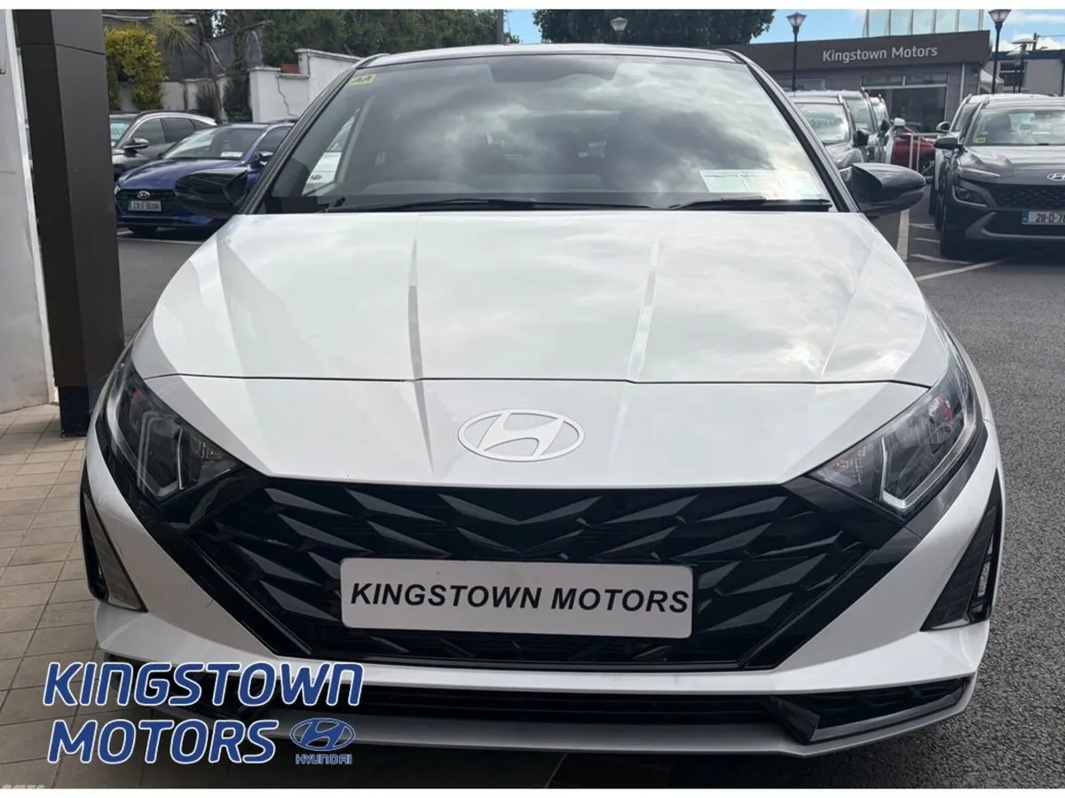 Hyundai i20 Hatchback, Petrol, 2026, White