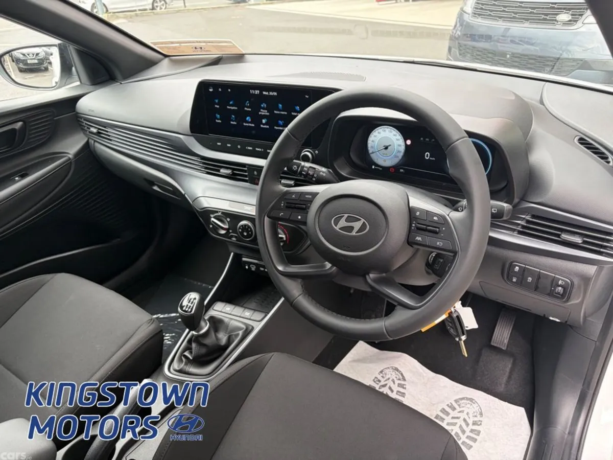 Hyundai i20 Hatchback, Petrol, 2026, White
