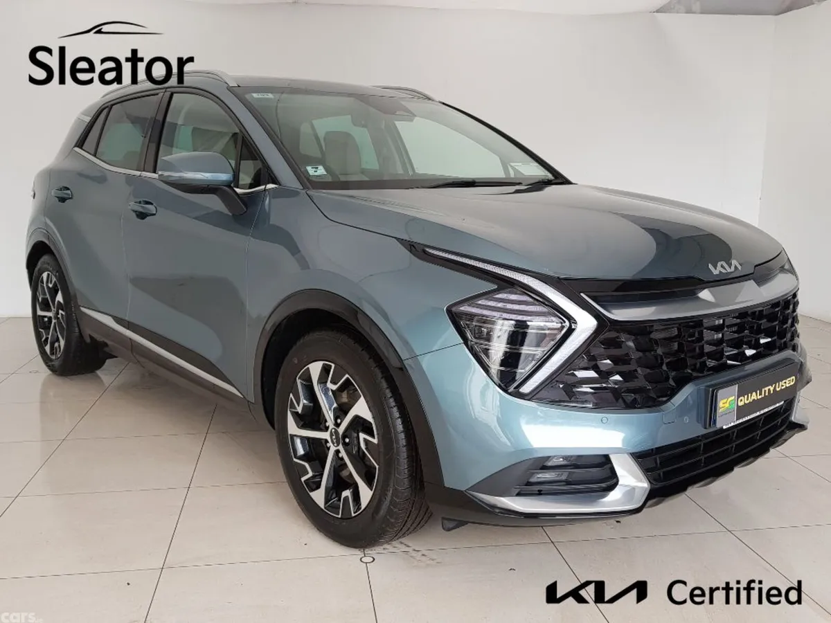 Kia Sportage MPV, Diesel, 2022, Grey